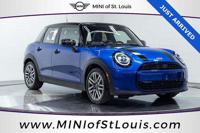 New 2026 MINI Hardtop Oxford Edition