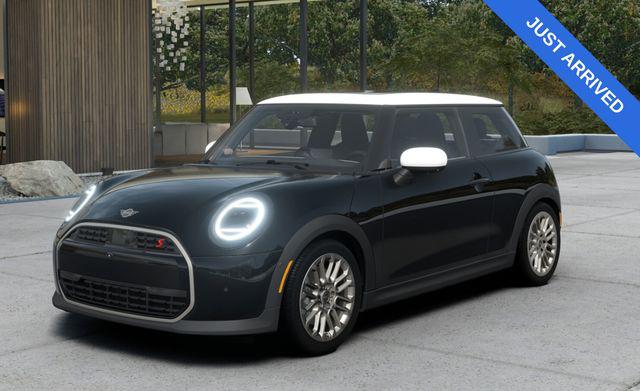 New 2026 MINI Hardtop Iconic