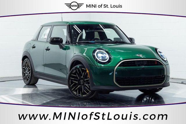 New 2026 MINI Hardtop Iconic