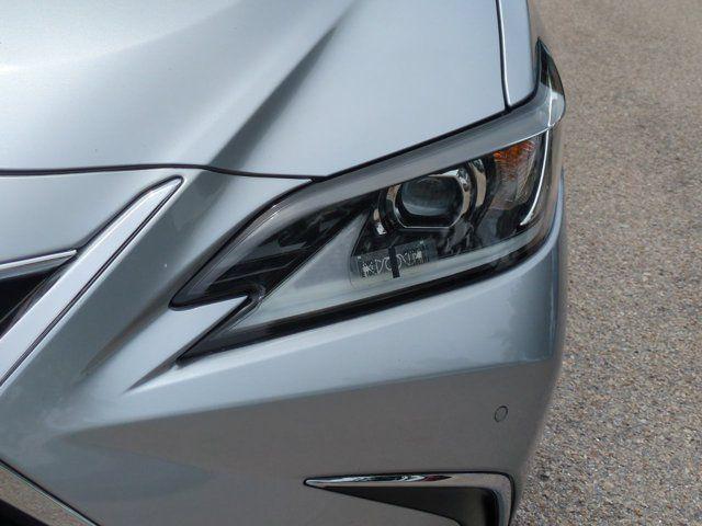 2022 Lexus ES 300H BASE — фото 10