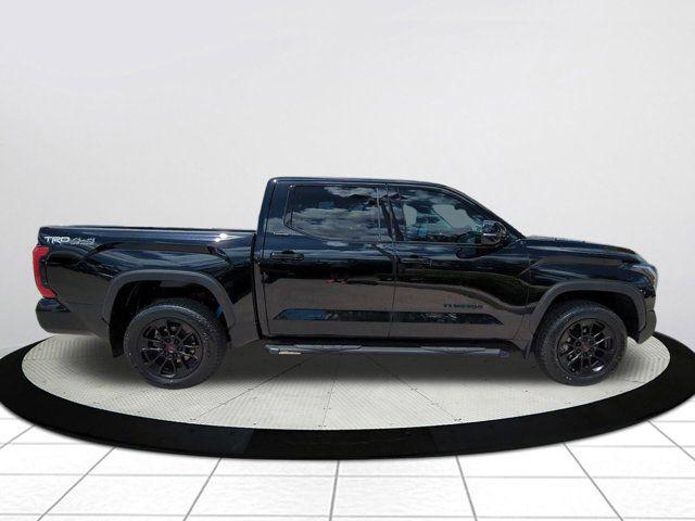 TOYOTA TUNDRA - 2
