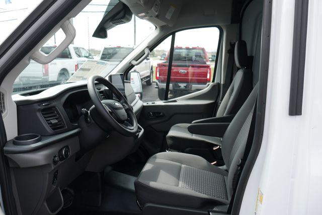 صورة 2 لـ 2026 FORD TRANSIT-250 BASE