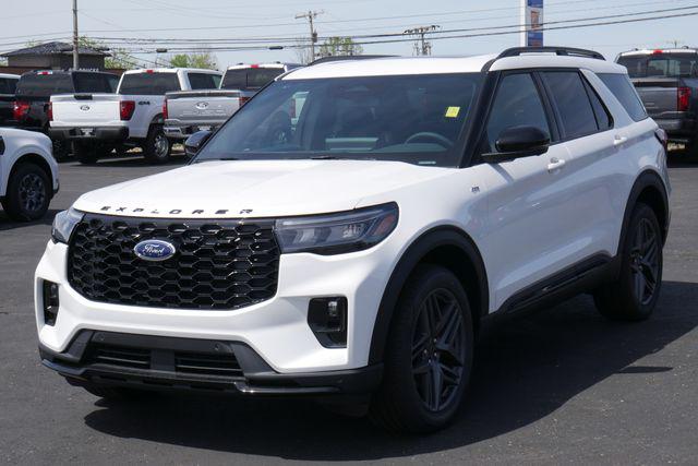 صورة 9 لـ 2026 FORD EXPLORER ST-LINE
