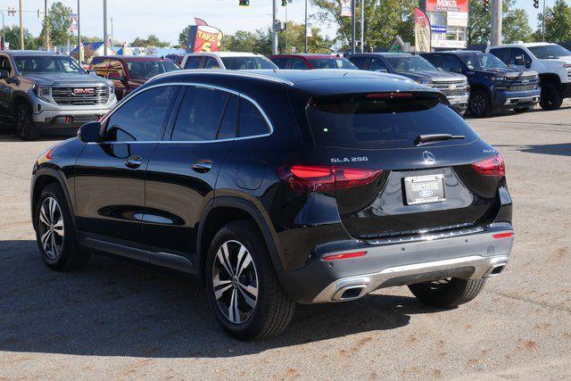 MERCEDES-BENZ GLA-CLASS - 8