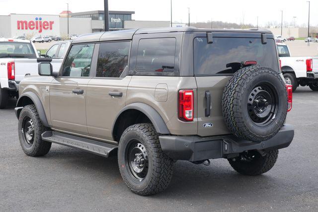 FORD BRONCO - 10