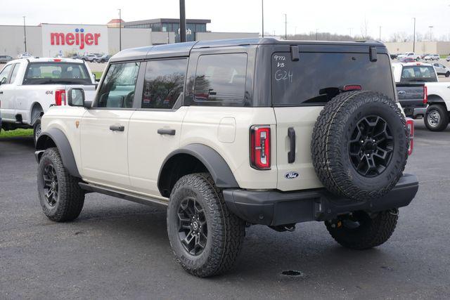 FORD BRONCO - 10