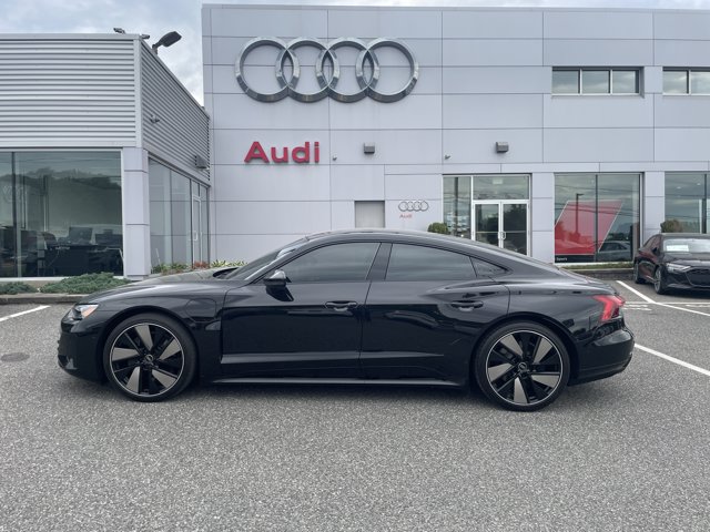 2024 AUDI E-TRON GT PRESTIGE — фото 4