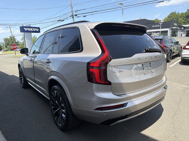 2026 Volvo XC90 ULTRA DARK THEME 照片 6