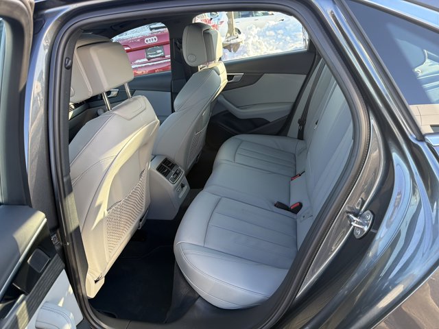 صورة مصغرة 13 لـ 2023 AUDI A4 S LINE PREMIUM PLUS