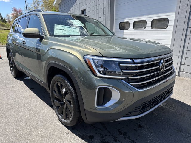 New 2026 Volkswagen Atlas 2.0T SE w/Technology