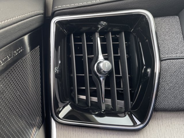 صورة 28 لـ 2025 Volvo XC90 ULTRA