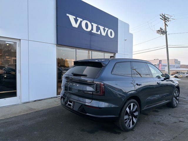 صورة 12 لـ 2025 Volvo EX90 ULTRA