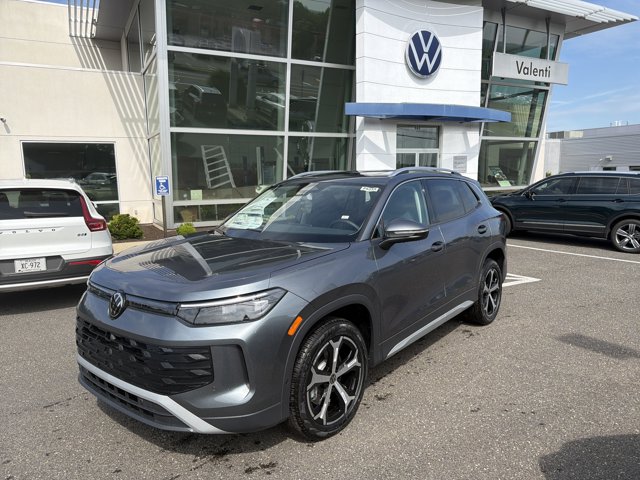 New 2026 Volkswagen Tiguan SE