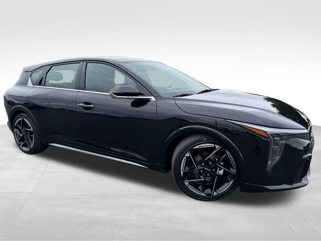 New 2026 Kia K4 GT-Line