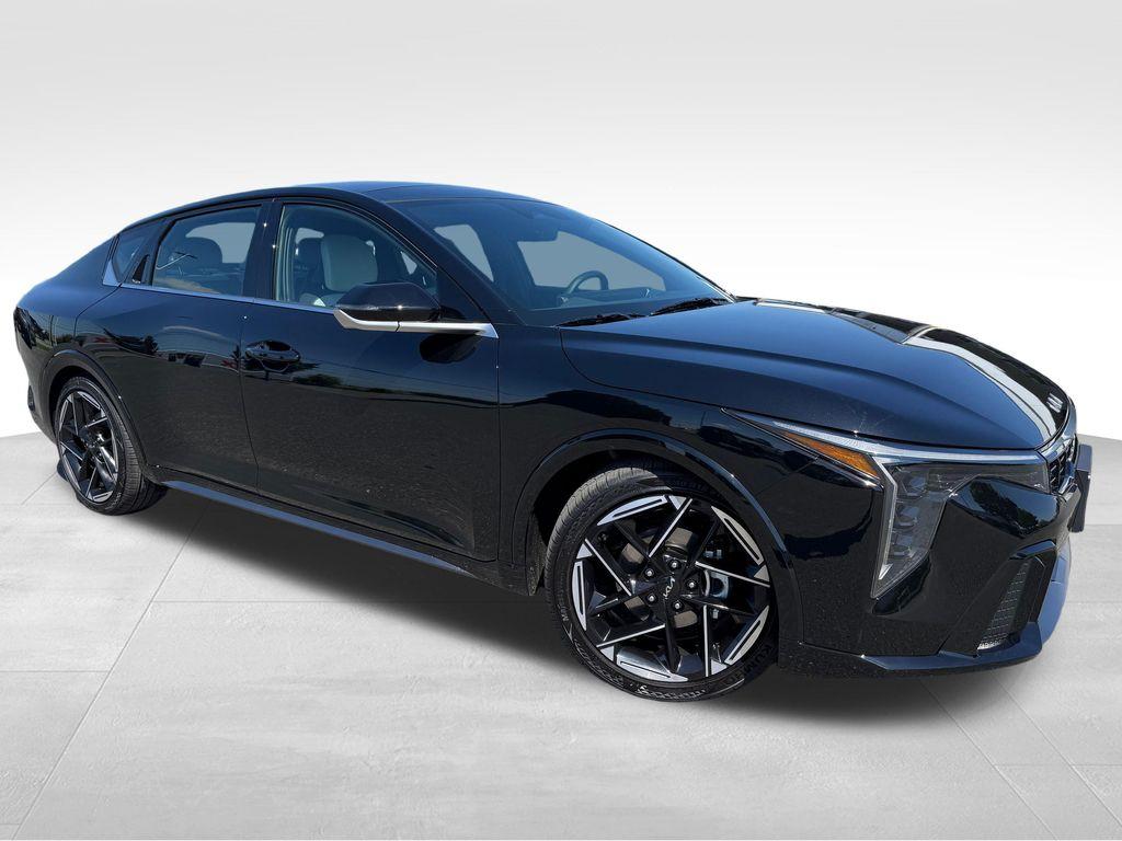 New 2026 Kia K4 GT-LINE