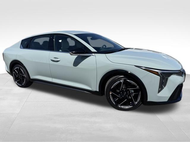 New 2026 Kia K4 GT-LINE