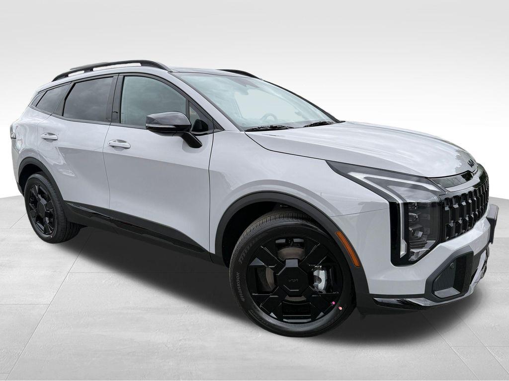 New 2026 Kia Sportage Hybrid X-Line