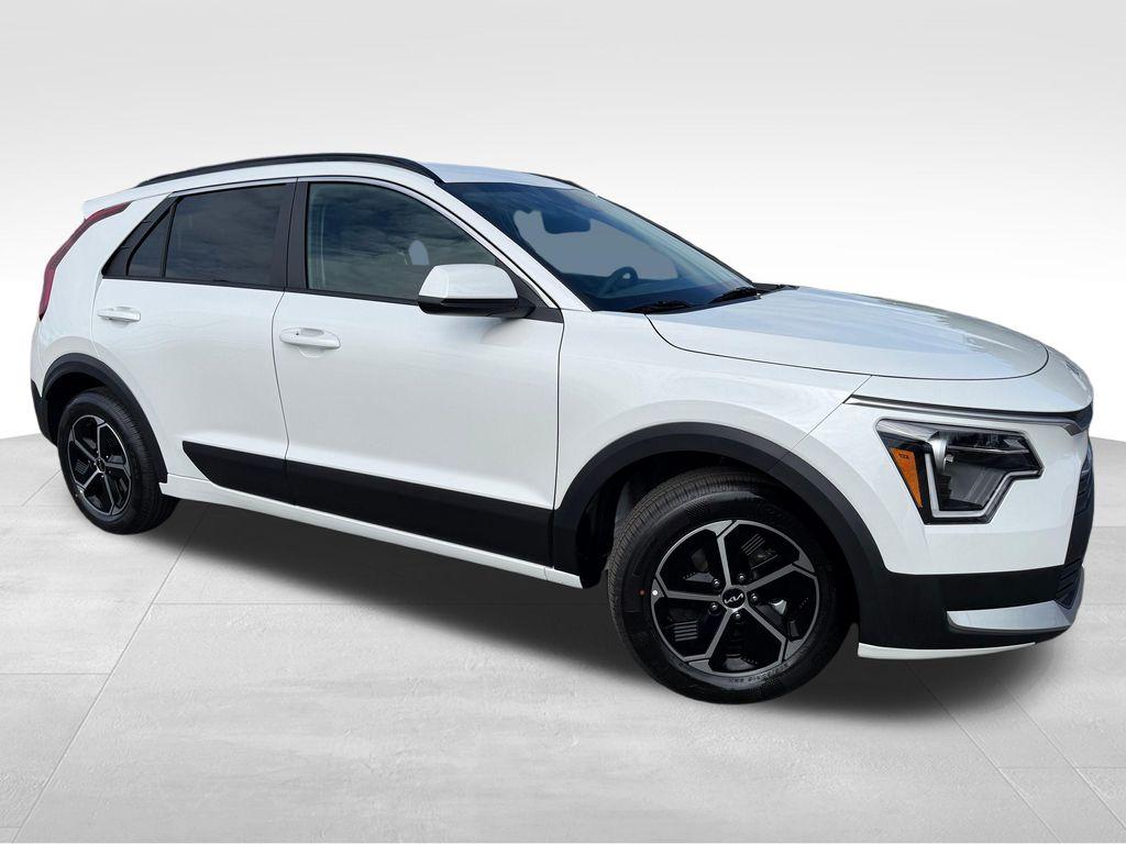New 2026 Kia Niro LX