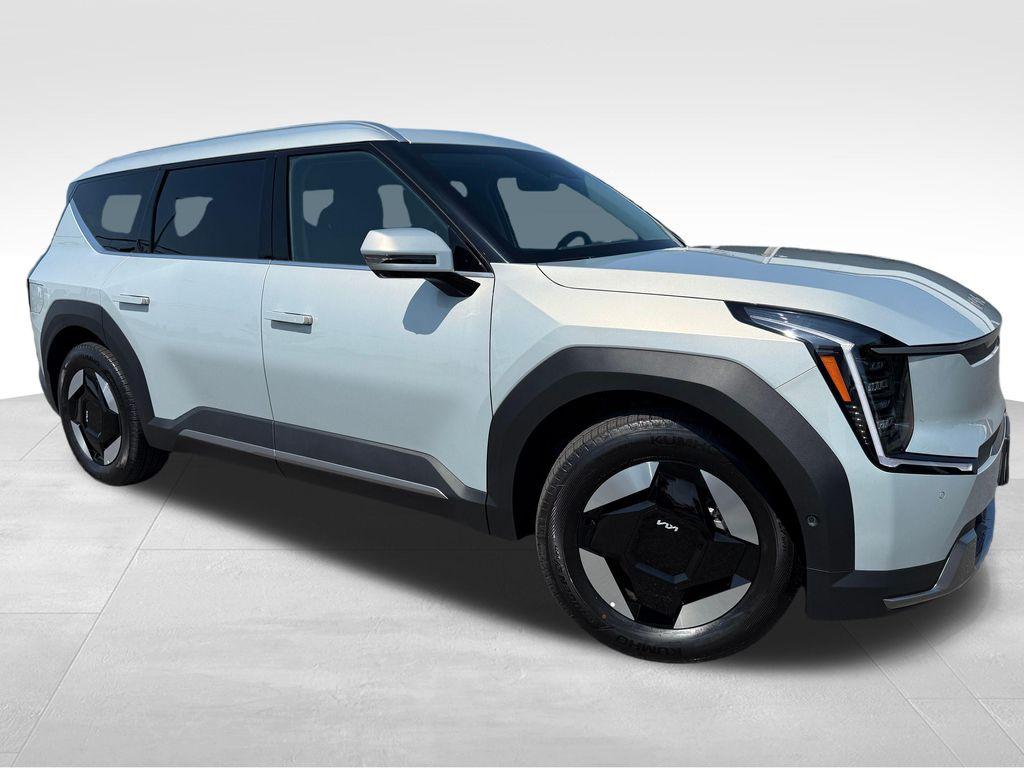 New 2026 Kia EV9 Wind