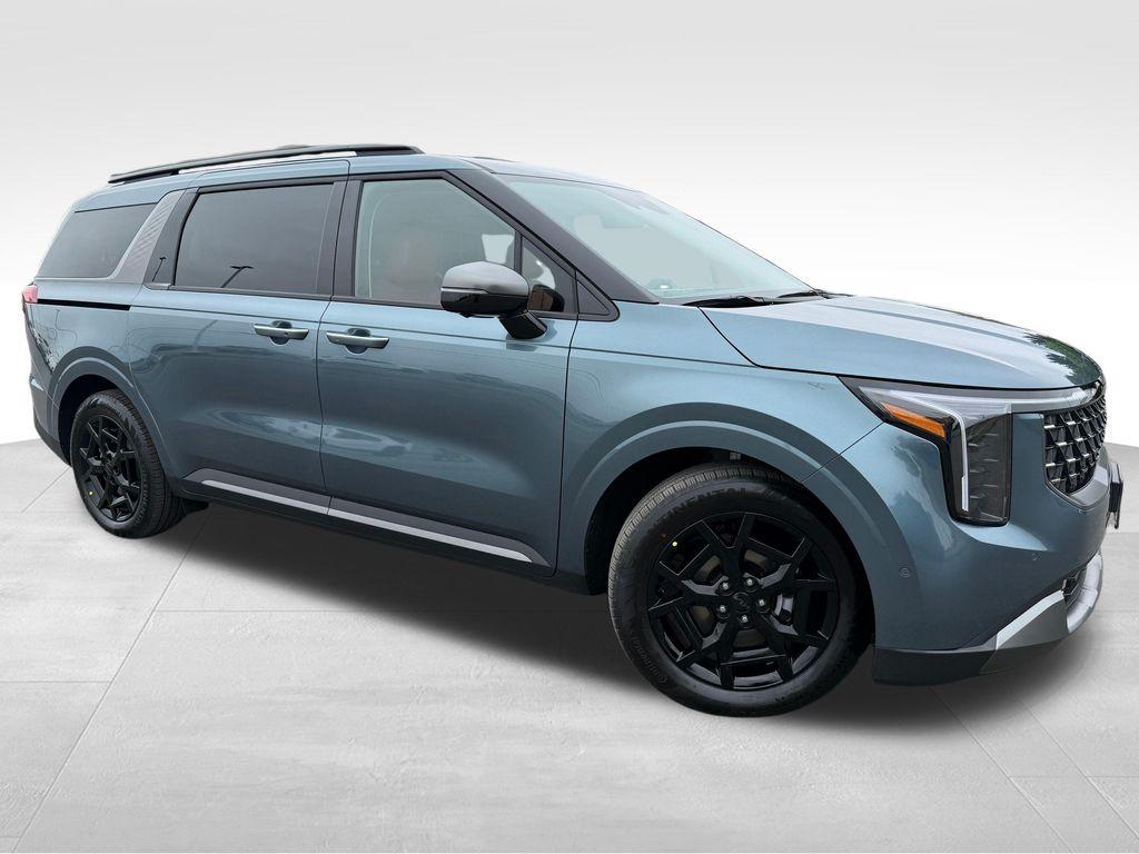New 2026 Kia Carnival Hybrid SX