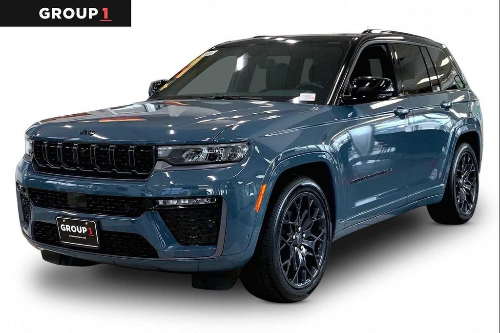 New 2026 Jeep Grand Cherokee Summit