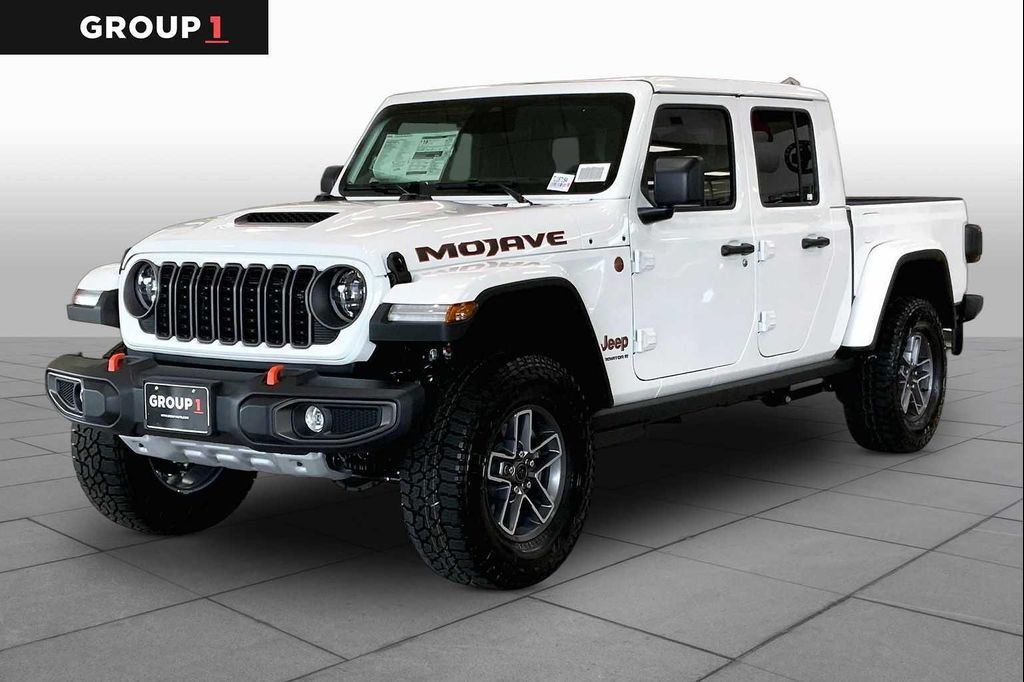 New 2026 Jeep Gladiator Mojave 4x4