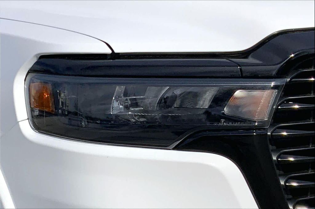 صورة 10 لـ 2026 RAM 1500 LARAMIE