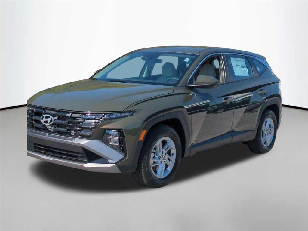 New 2026 Hyundai TUCSON SE