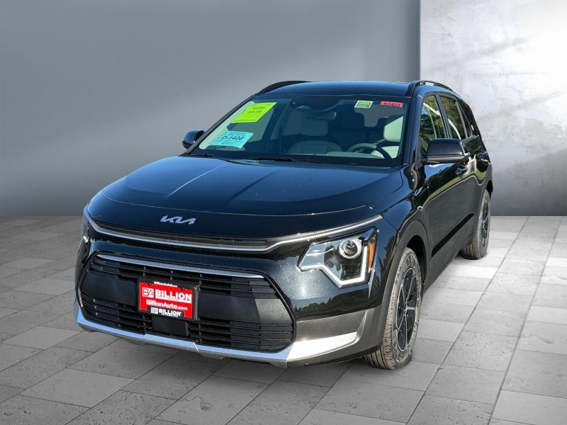 New 2025 Kia Niro EX