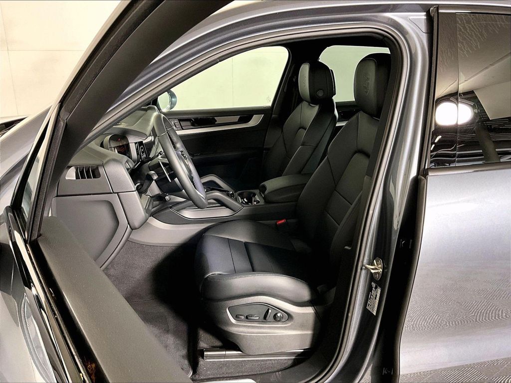 2026 Porsche CAYENNE 照片 5