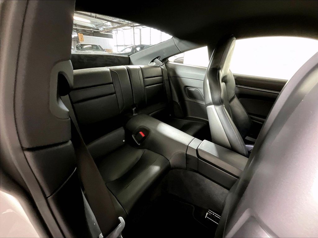 صورة مصغرة 19 لـ 2020 Porsche 911 CARRERA