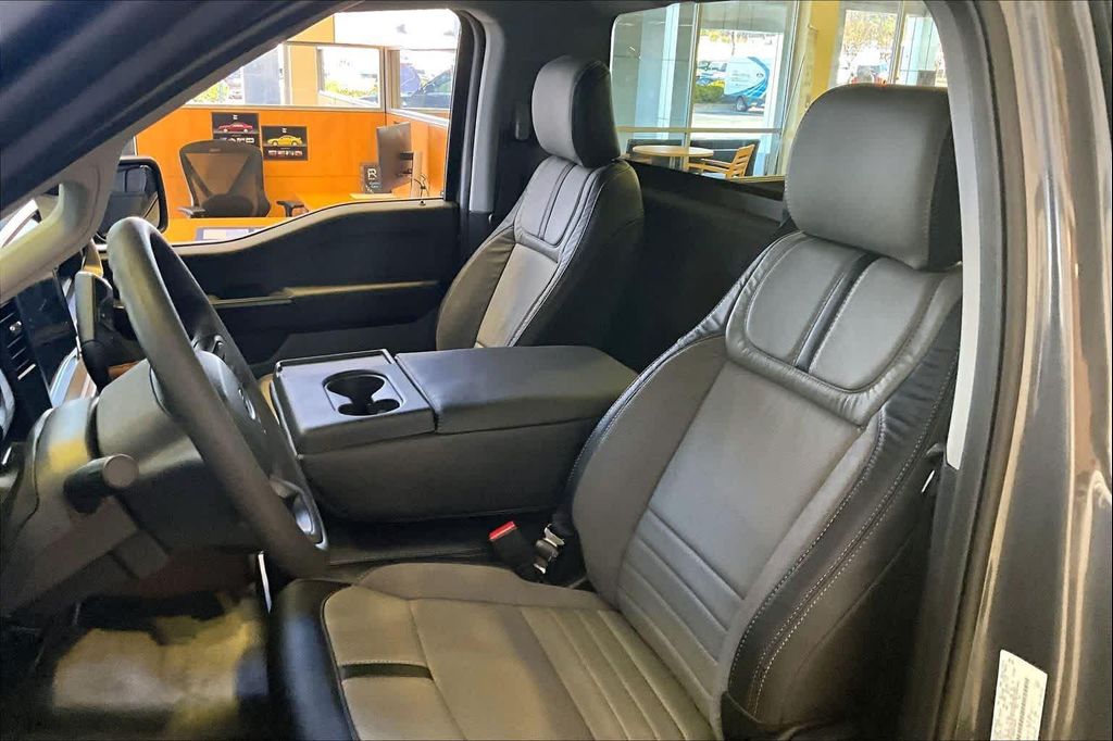 FORD F-150 XL - 8