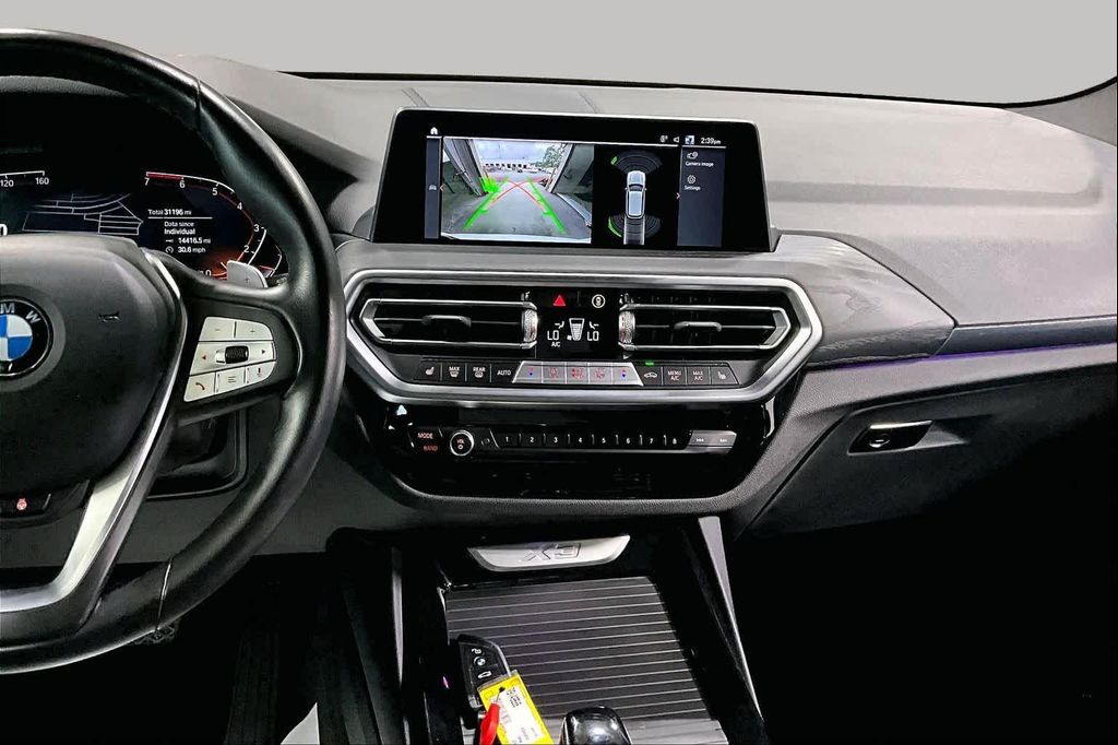 صورة 7 لـ 2024 BMW X3 XDRIVE30I