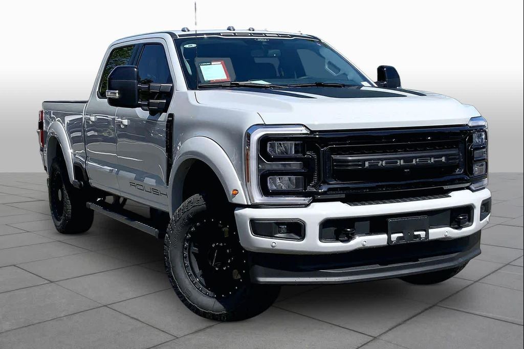 2026 FORD F-350 LARIAT 照片 2