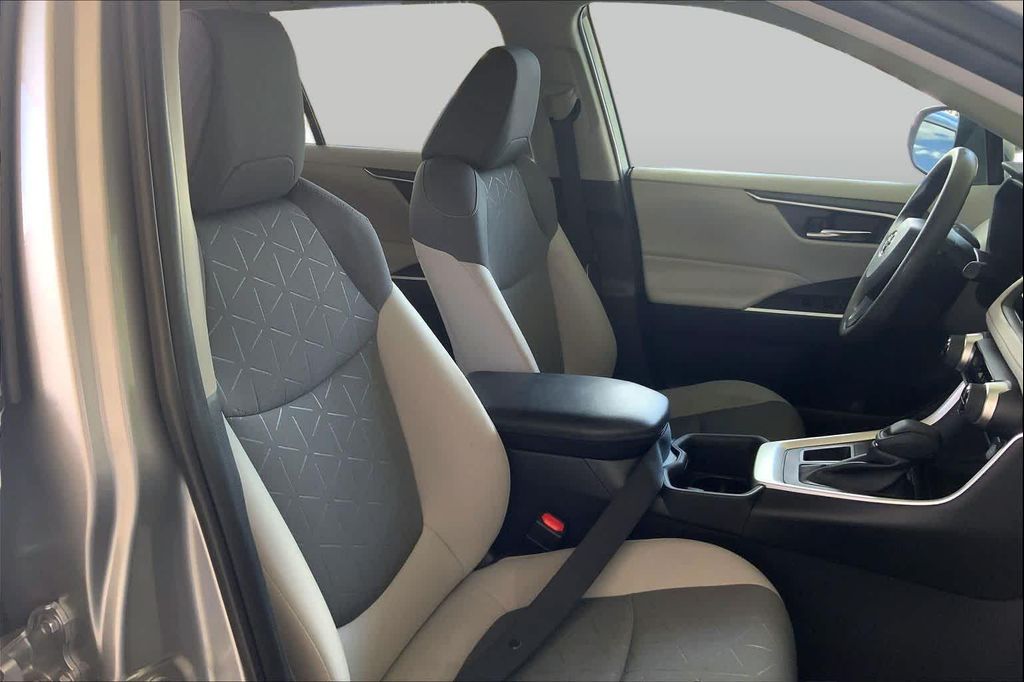 2023 CADILLAC ESCALADE ESV SPORT photo 9