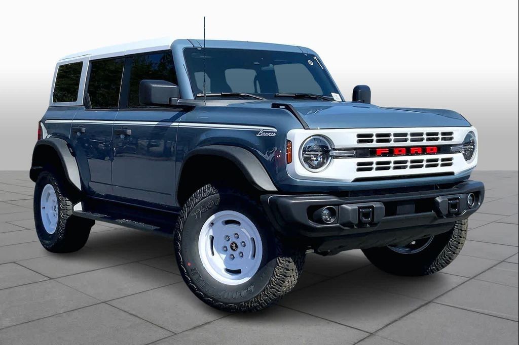 FORD BRONCO - 2