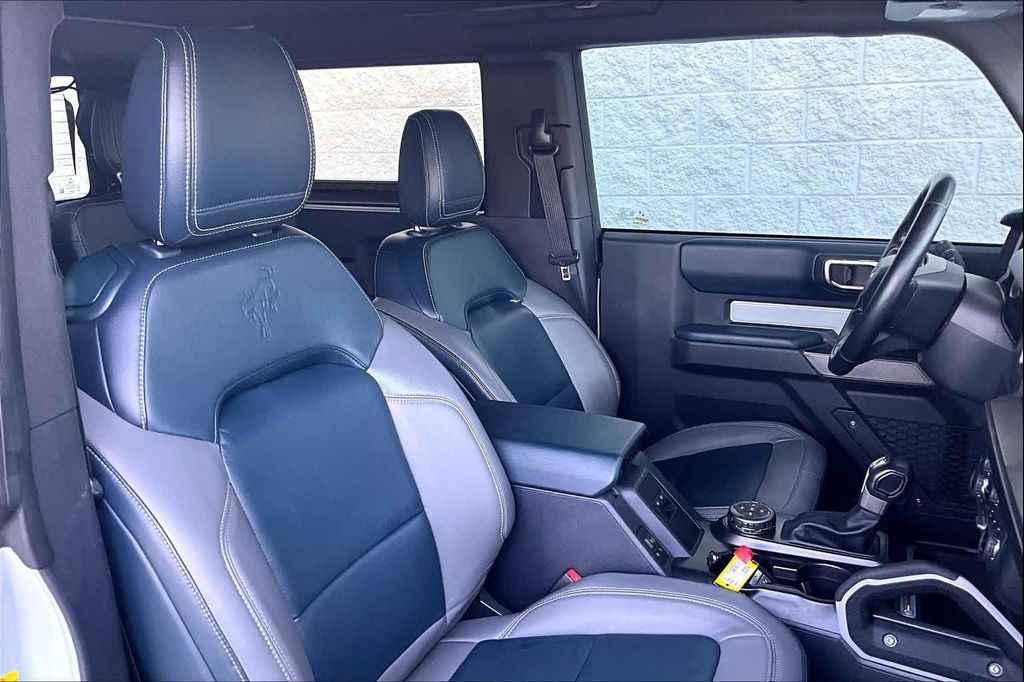 FORD BRONCO - 8