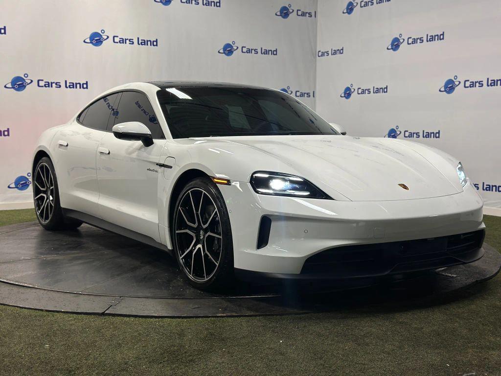 2025 Porsche Taycan