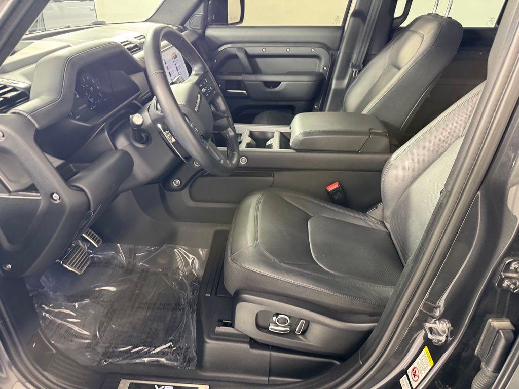 2025 LAND Rover DEFENDER P500 V8 — фото 15