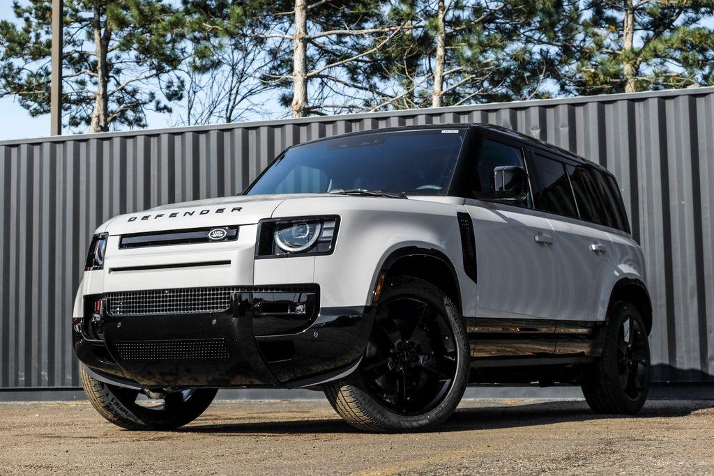 New 2026 Land Rover Defender P500 X-Dynamic SE