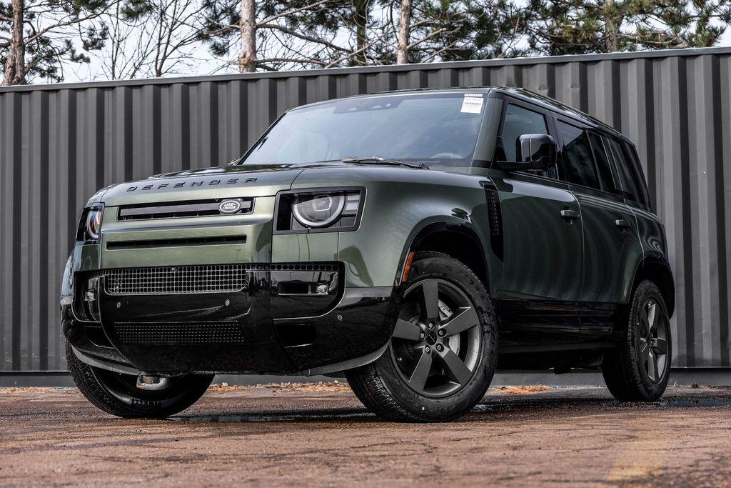 New 2026 Land Rover Defender P400 X-Dynamic SE