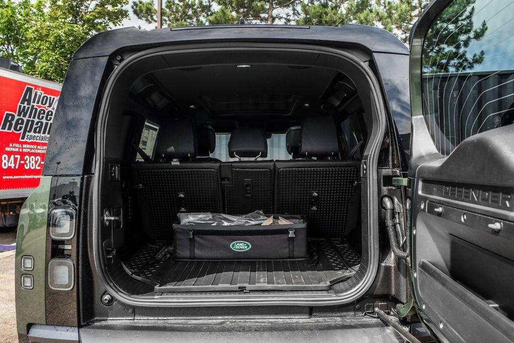 صورة 9 لـ 2026 LAND Rover DEFENDER P500 X-DYNAMIC SE