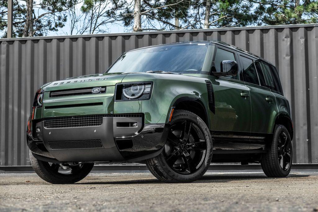New 2026 Land Rover Defender P500 X-Dynamic SE