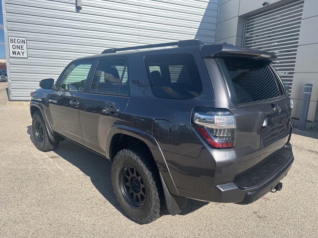 TOYOTA 4RUNNER - 4