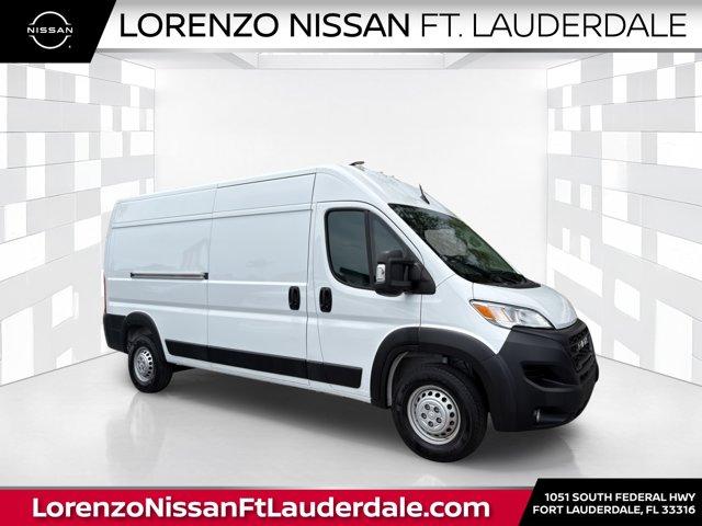 صورة 1 لـ 2026 RAM PROMASTER 2500 HIGH ROOF