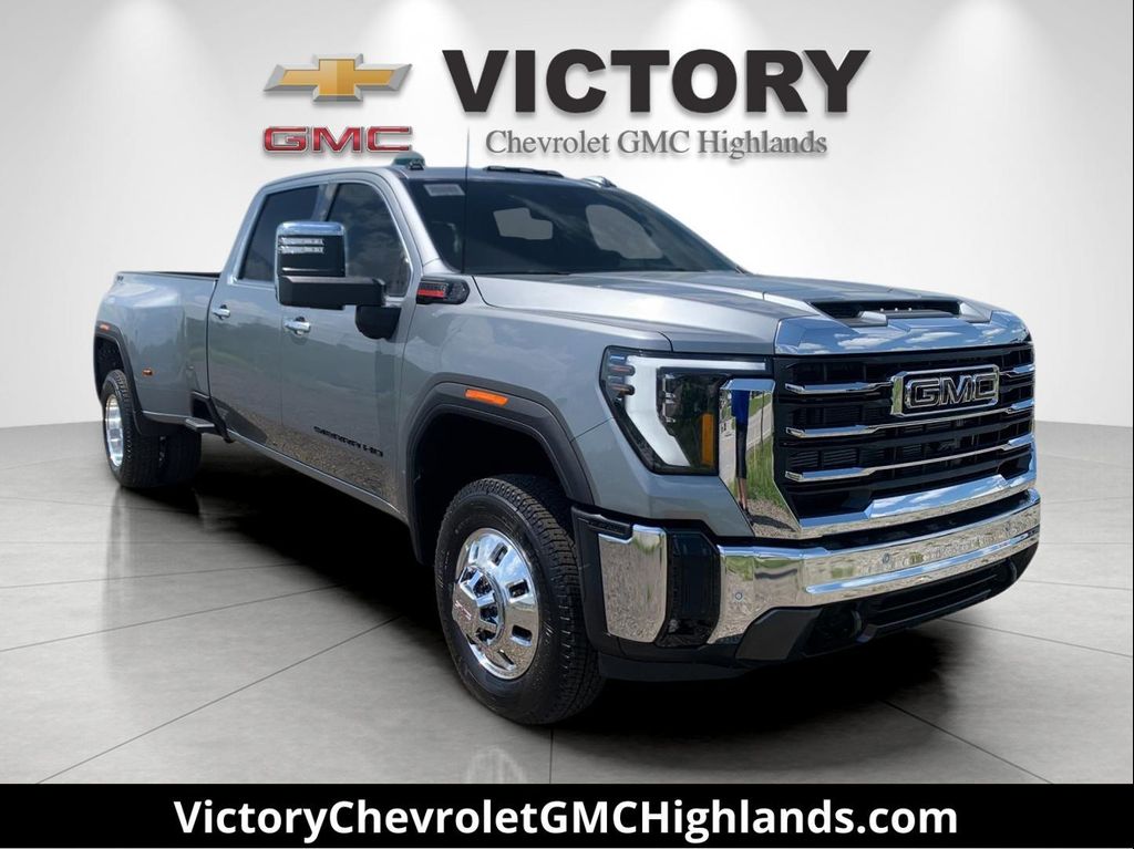 New 2026 GMC Sierra 3500 SLT
