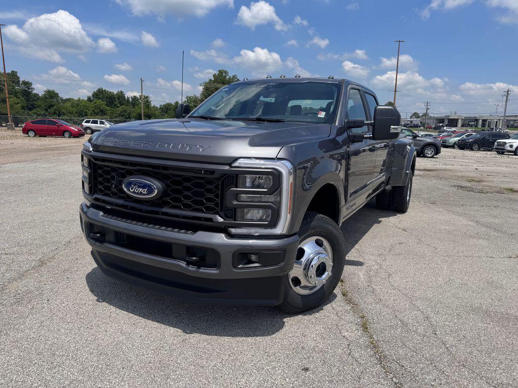 New 2026 Ford F-350 XL
