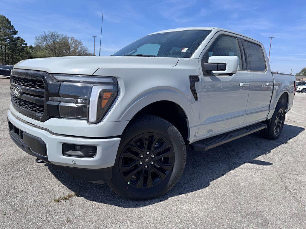 FORD F-150 LARIAT - 1