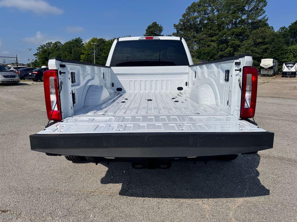 2026 FORD F-350 XLT — фото 8