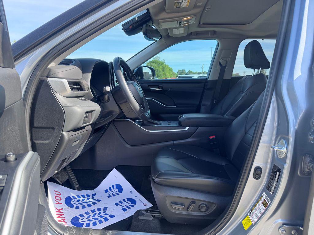 TOYOTA HIGHLANDER - 10